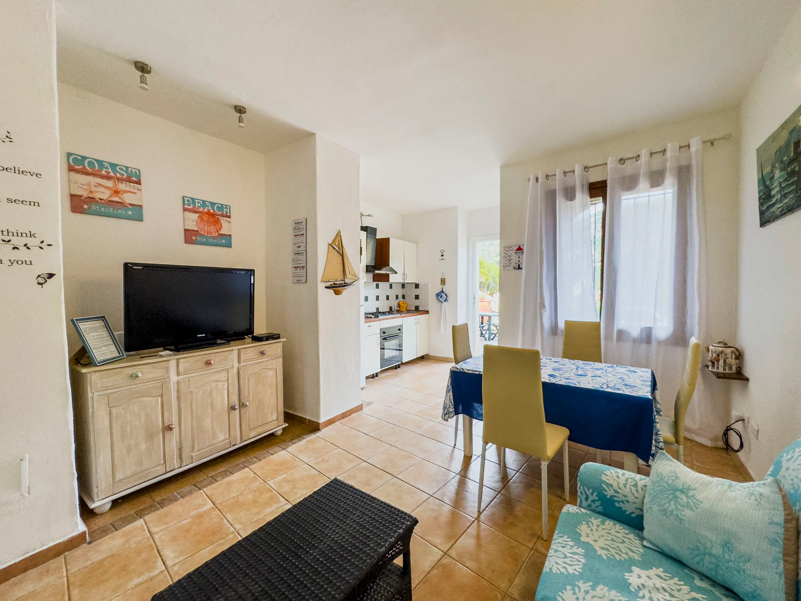 Zona giorno della FamilyHouse (vista 2)